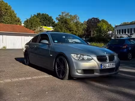 BMW Série 3 325i 218