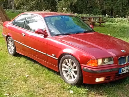 BMW Série 3 320i 2.0 150
