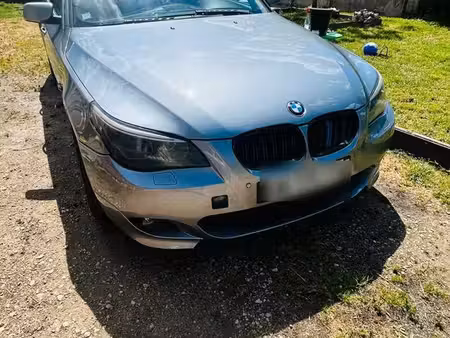 BMW Série 5 530d 3.0 218