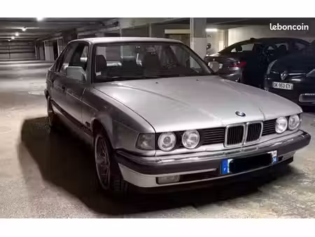 BMW Série 7 730i