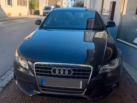 Audi A4 V6 2.7 TDI 190 S line