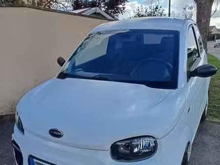 Microcar MGO