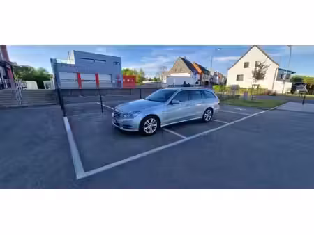 Mercedes-Benz Classe E E 200 2.1 170