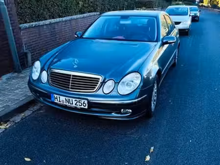 Mercedes-Benz Classe E E 220 2.1 CDI 150 Classic