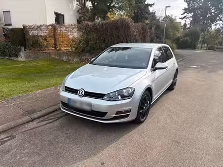 Volkswagen Golf 1.2 TSI