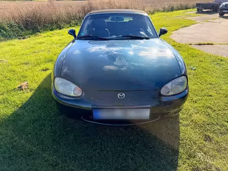 Mazda MX5 1.6 110