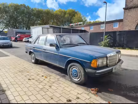 Mercedes-Benz Classe E 230 E