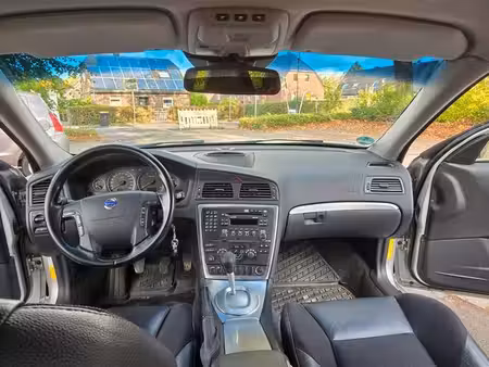 Volvo V70 D5 2.4 185 Summum