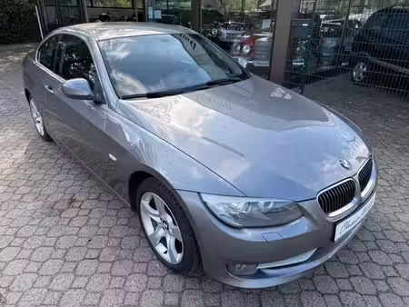 BMW Série 3 330d 3.0 245