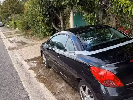 Peugeot 207 CC 1.6 VTi 120