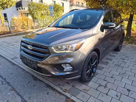 Ford Kuga 2.0 TDCi 150 ST Line 4x4