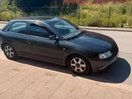 Audi A3 1.8 125