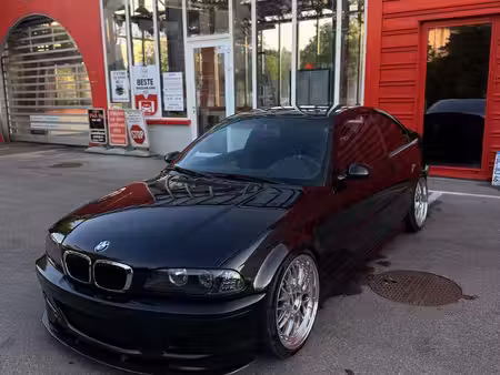 BMW Série 3 330i 3.0 231