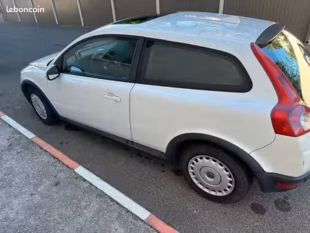 Volvo C30 1.6 110