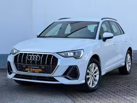 Audi Q3 45 TFSI 1.4 TFSI 180 S line