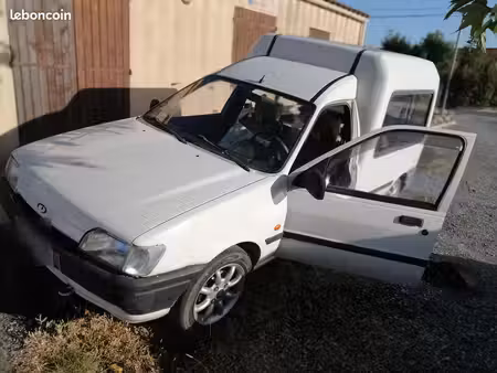 Ford Courrier 1.8