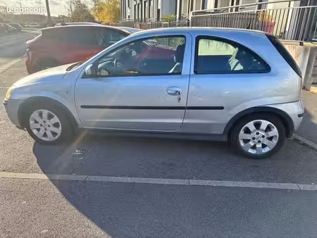 Opel Corsa 1.2 80