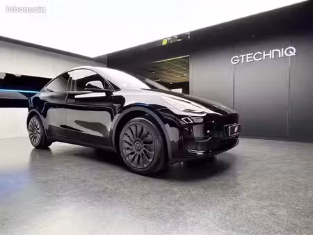 Tesla Model Y Standard 275