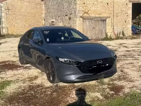 Mazda Mazda3 Skyactiv G 2.0 122