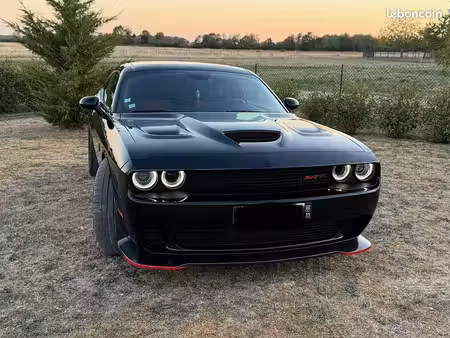 Dodge Challenger SRT Hellcat V8 6.2