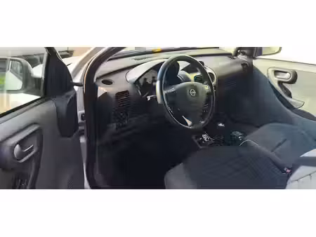 Opel Corsa 1.2 75