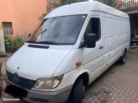 Mercedes-Benz Sprinter 413 156