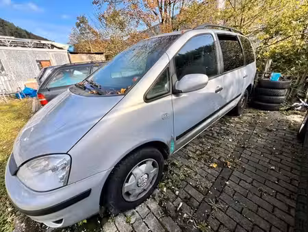 Ford Galaxy 1.9 TDI 90