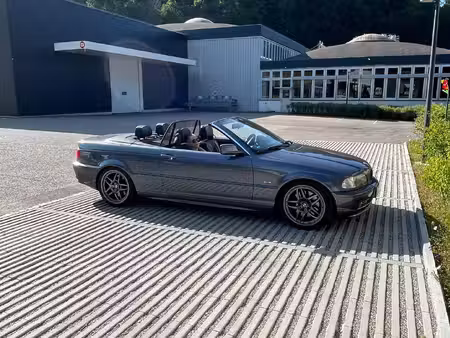 BMW Série 3 330i 3.0 231