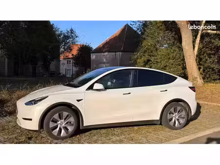 Tesla Model Y Grande Autonomie 4x4