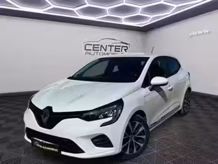 Renault Clio E-Tech 1.6 140 Zen