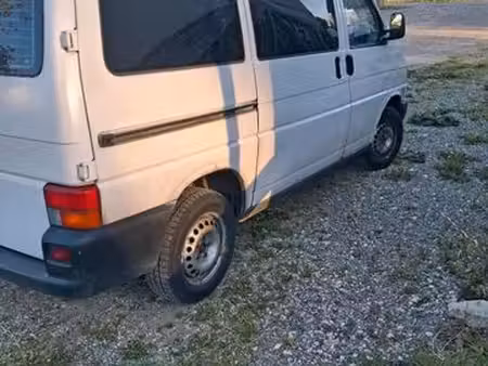 Volkswagen Transporter T4 1.9 TDI 86
