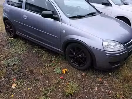 Opel Corsa 1.2 80