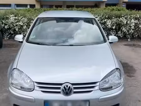 Volkswagen Golf 1.6