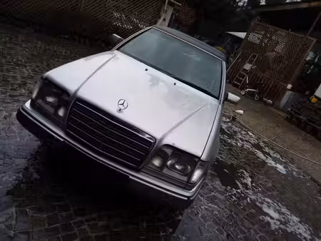 Mercedes-Benz Classe E E 320