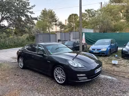 Porsche Panamera 4S V8 4.8 400 4x4