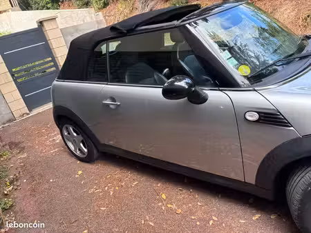 Mini Cabrio Cooper 1.6 122