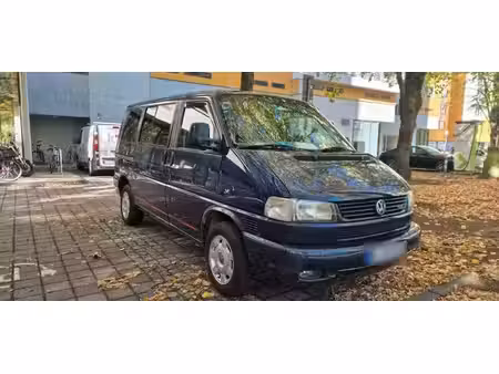 Volkswagen Transporter T5 2.5 TDI 102
