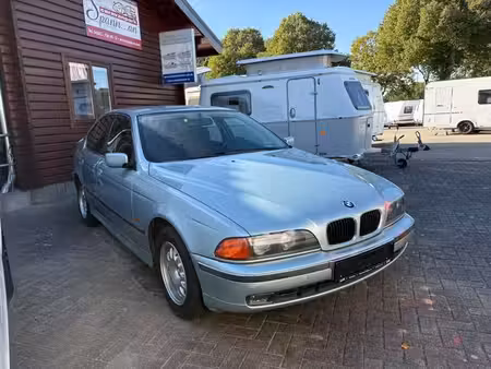 BMW Série 5 520i 2.0 150