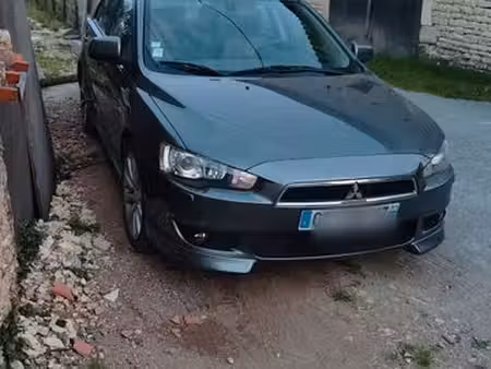 Mitsubishi Lancer 2.0 140
