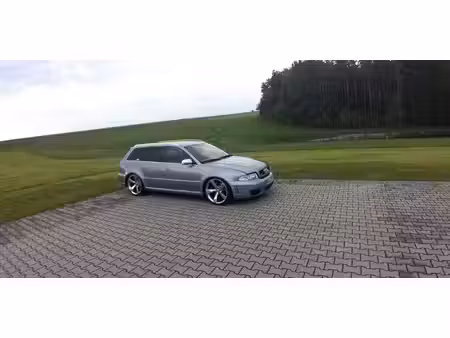 Audi A4 RS4