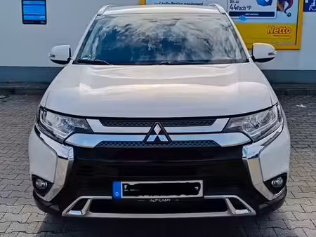 Mitsubishi Outlander 2.0 150 Invite