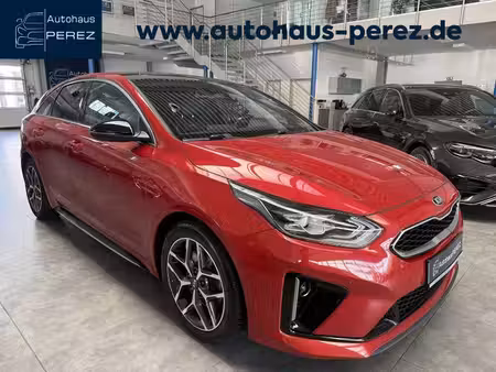 Kia Ceed 1.6 CRDi 136 GT Line