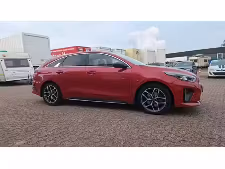 Kia Ceed 1.6 CRDi 136