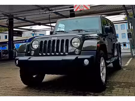 Jeep Wrangler Unlimited 2.8 200 Sahara 4x4