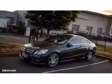 Mercedes-Benz Classe E E 220 2.1 170