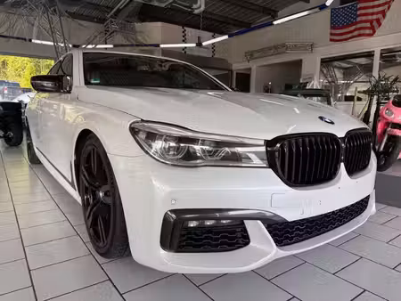BMW Série 7 750i V8 4.4 449 xDrive