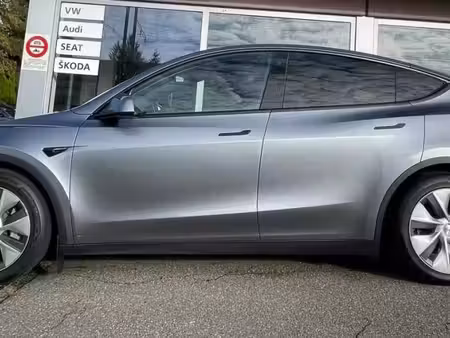 Tesla Model Y Grande Autonomie