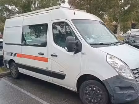 Renault Master 2.3 dCi 125