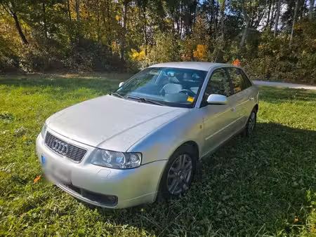 Audi A3 1.6 101 Attraction