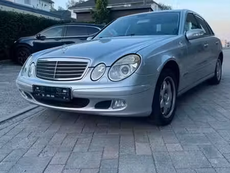 Mercedes-Benz Classe E E 220 2.1 CDI 150 Classic